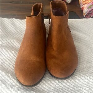 Chic Brown Ankle Boots